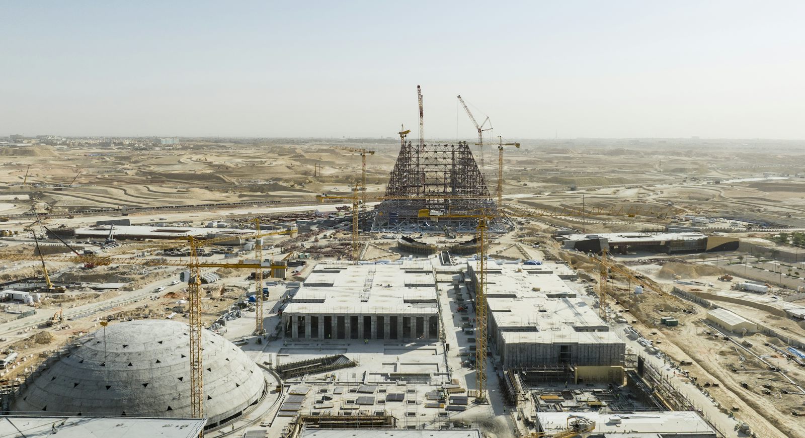 Large-scale construction in the desert
