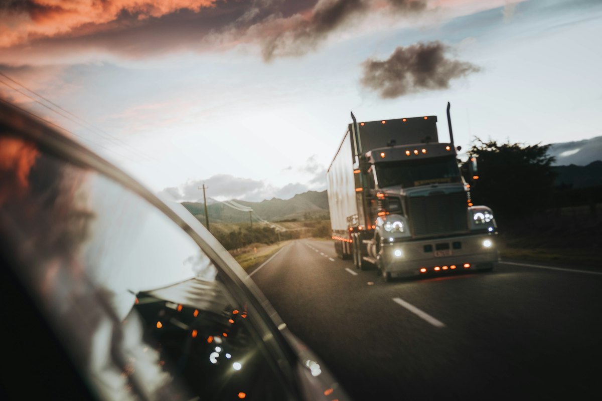 Heavy driver jobs on Saudi highways